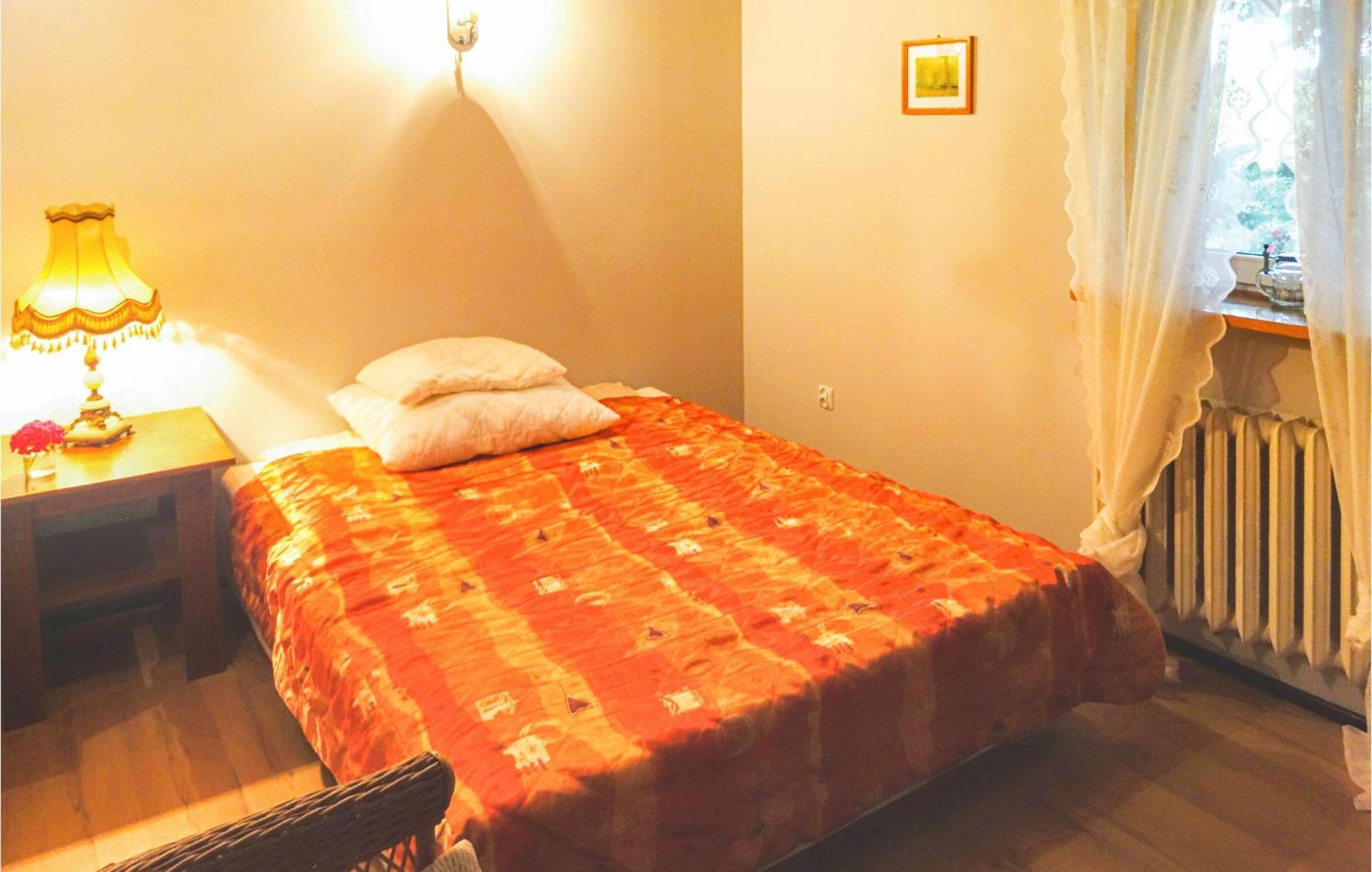 Awesome Home In Pleszew With Wifi Zawidowice Bagian luar foto